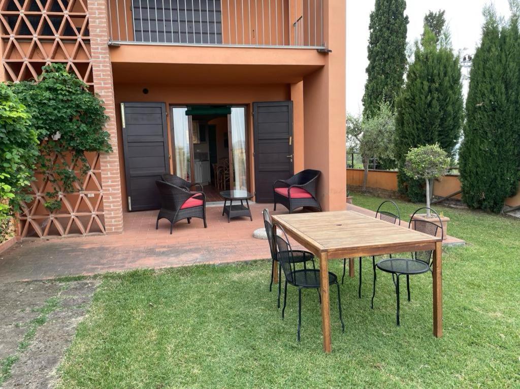 Appartement - Le Corti Di Orciatico Bagian luar foto
